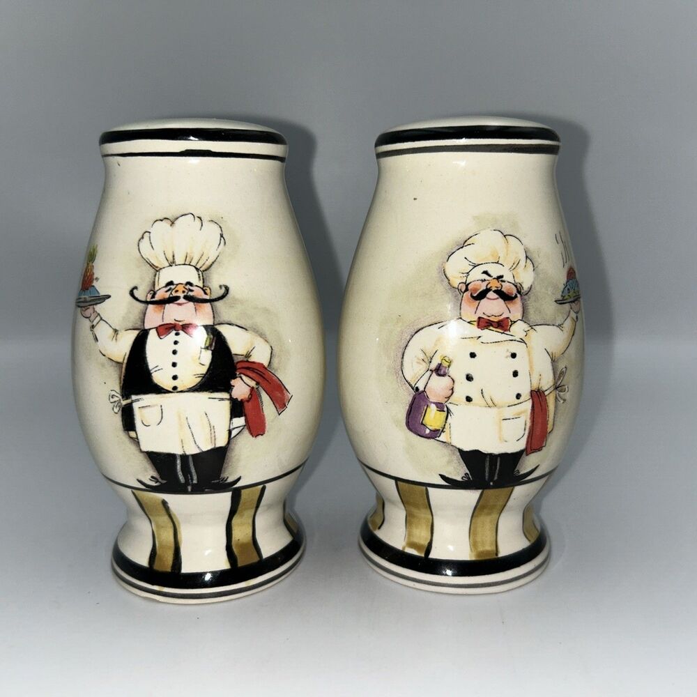 HD Designs Le Chef Salt & Pepper Shakers, Ceramic Very Rare - Discontinued